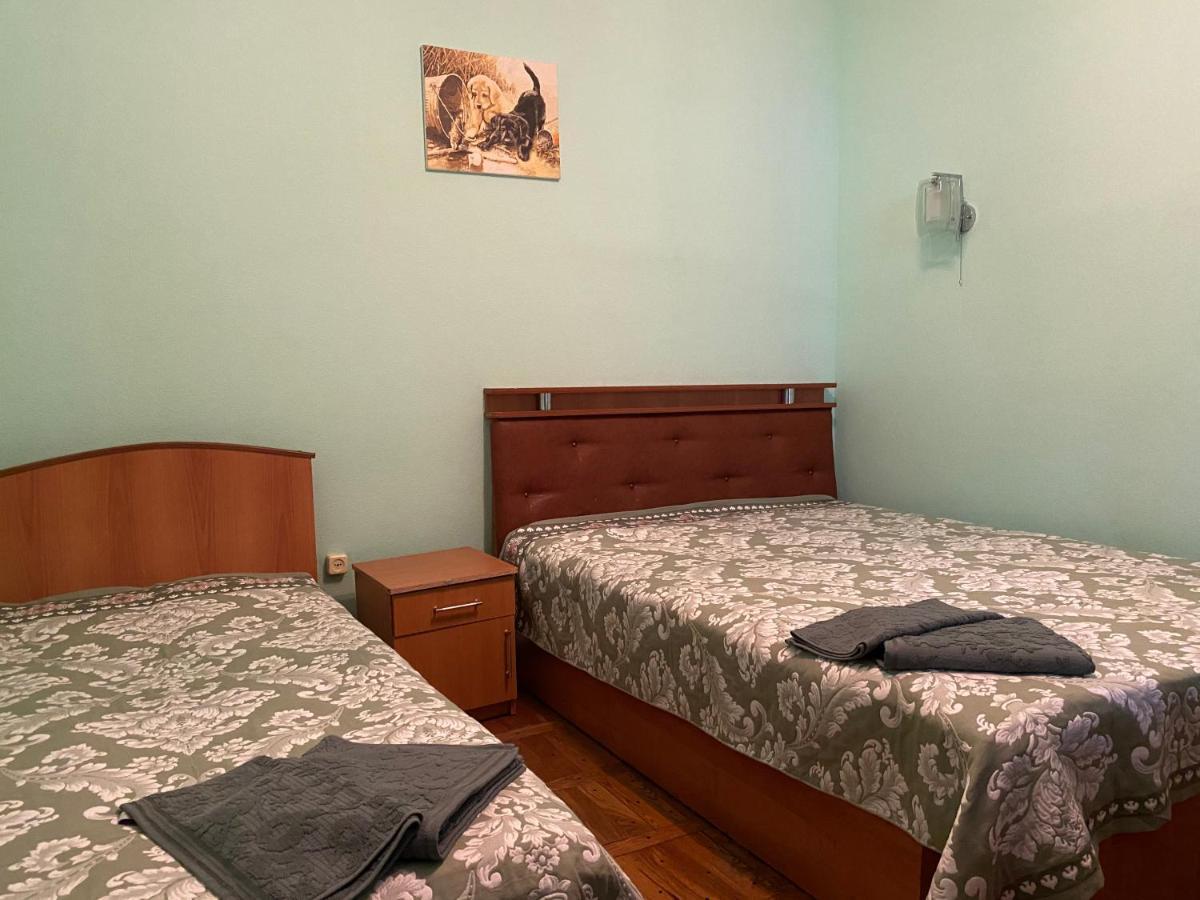 Guest House Vip Osh Εξωτερικό φωτογραφία