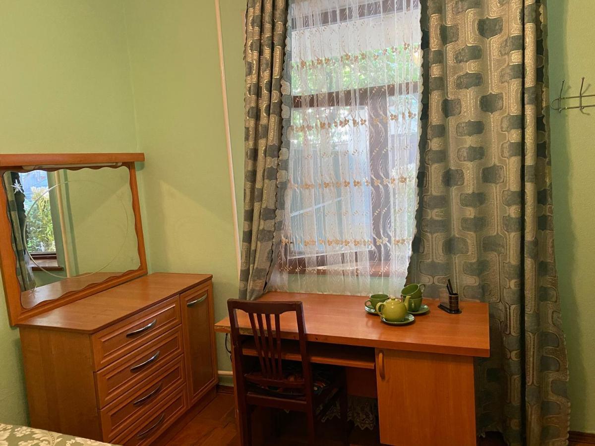 Guest House Vip Osh Εξωτερικό φωτογραφία