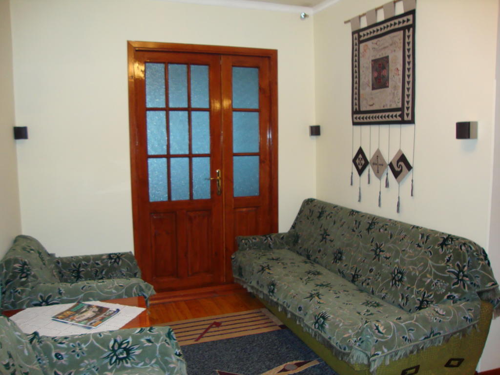 Guest House Vip Osh Δωμάτιο φωτογραφία